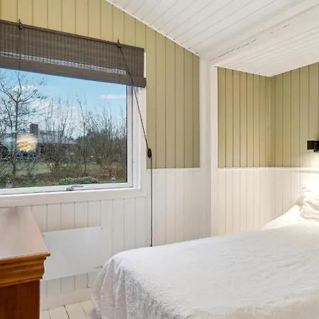 3 Bedroom Amazing In Хорнбек