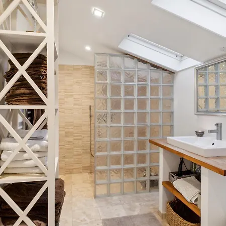 Дом отдыха 3 Bedroom Amazing In